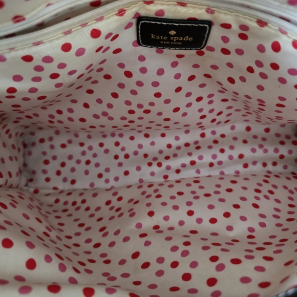 Kate Spade Smooth Black Leather Tote With Small Zip Around  Bi Fold Wallet - Picture 3 of 16